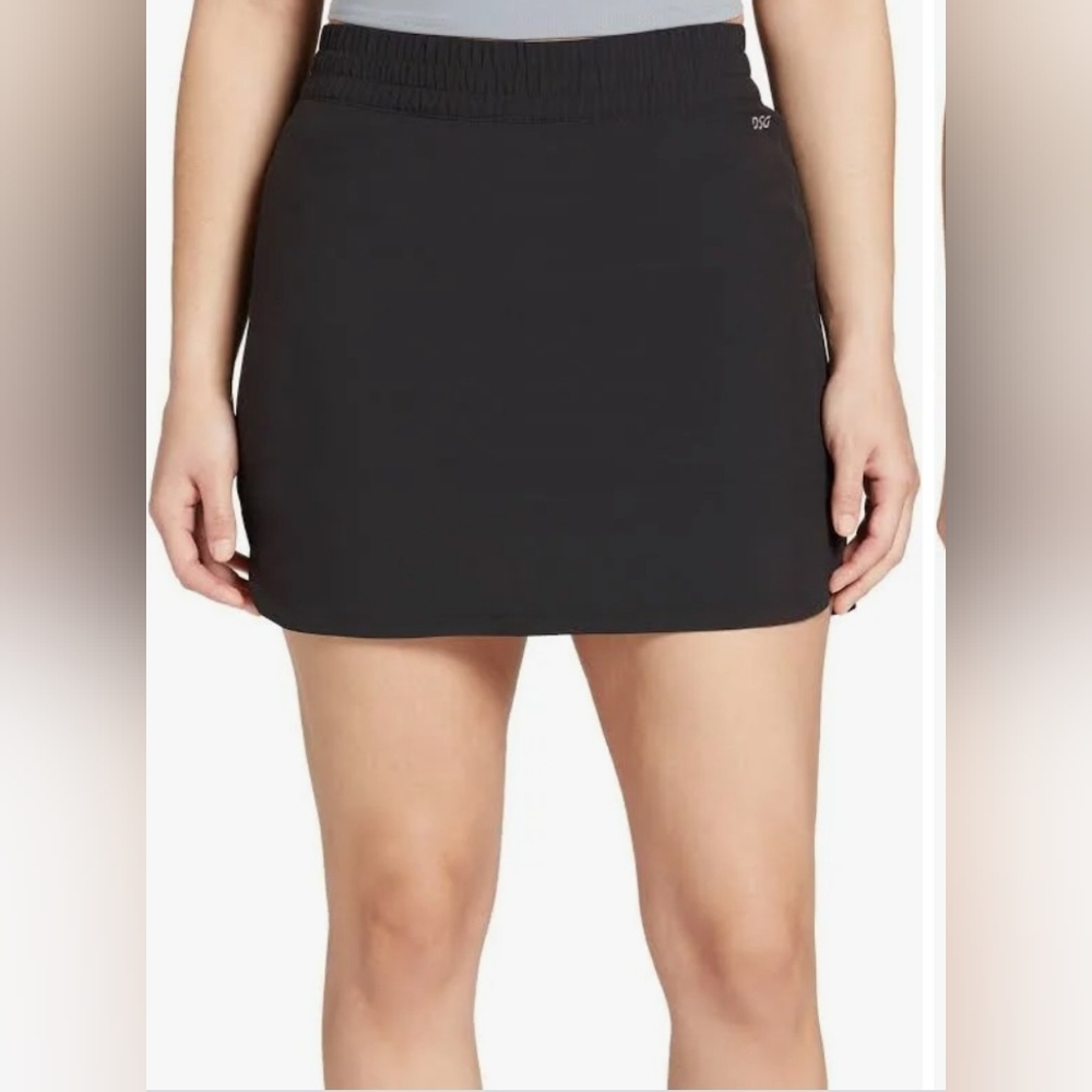 DSG Women's Performance Core Skort